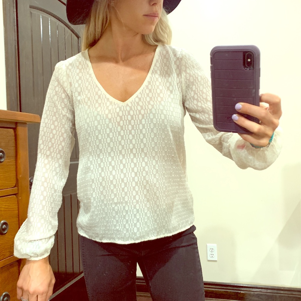 Guess Long sleeve blouse!